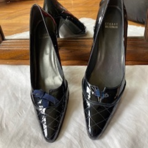 Stuart Weitzman 2 1/2" Kitten Heel black Patent Leather Size 9 1/2 " N - Picture 2 of 12